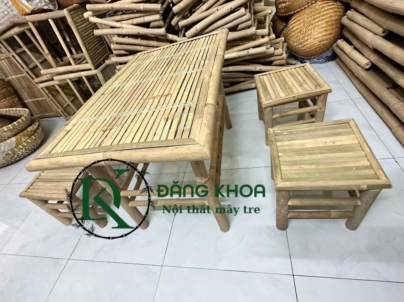 BÀN GHẾ TRE CHO QUÁN ĂN UỐNG MĂ 01